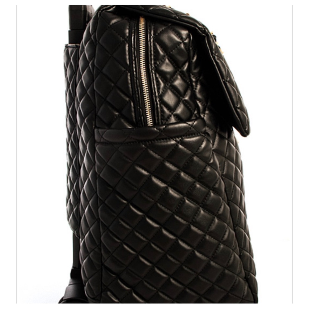BACK IN STOCK✨✨✨Quilted Faux leather Fabulous Travel Rolling bag - Picture 6 of 12